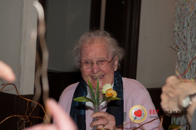 20150322 frans versteden fotografie - tilburginbeeld FRVE0779.jpg - eet met je hart lunch en creatieve workshop paastakken maken